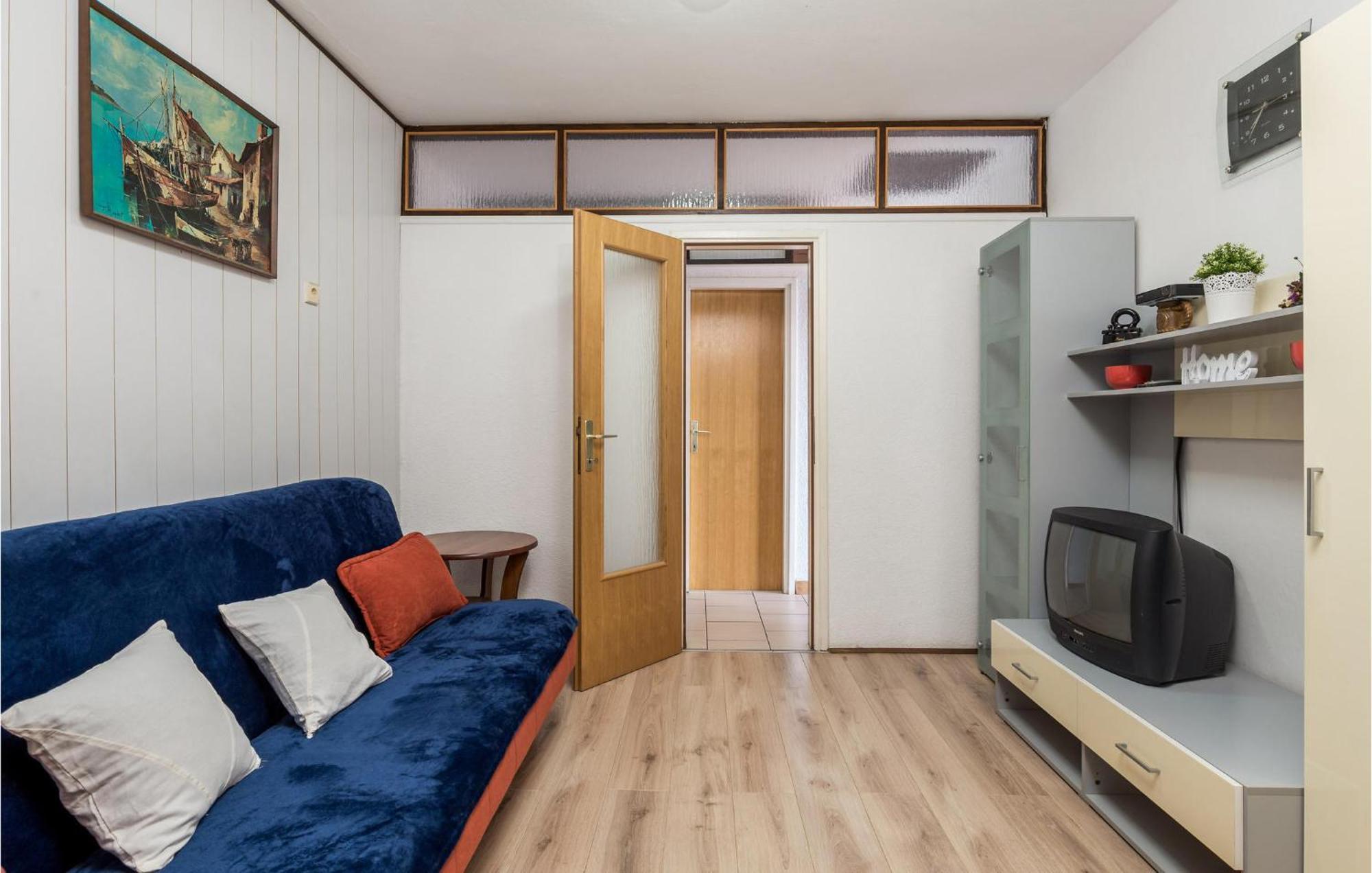 Amazing Apartment In Senj With House Sea View Senj (Lika-Senj)